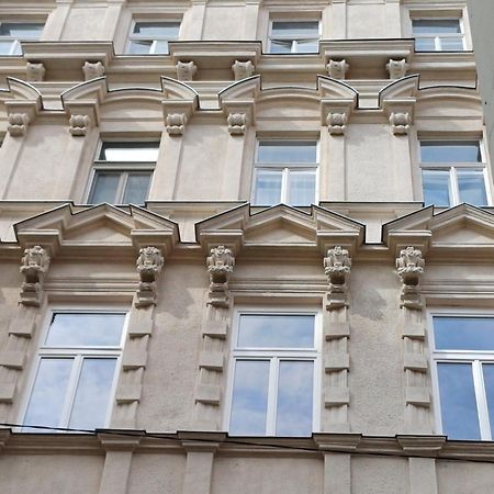 Andrassy Boulevard Budapest Exterior photo