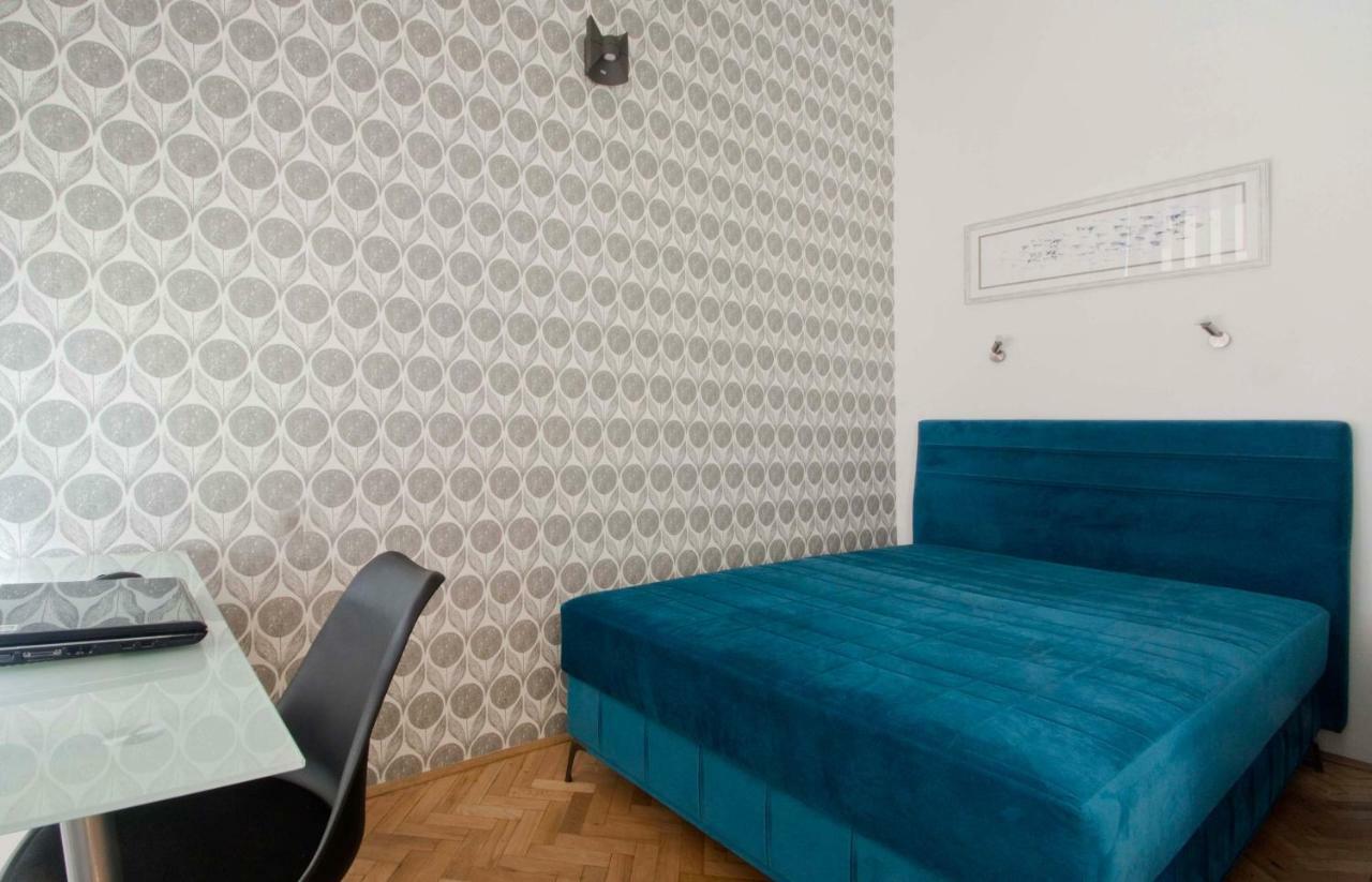 Andrassy Boulevard Budapest Exterior photo
